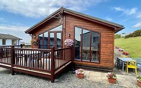 Lake View Lodge